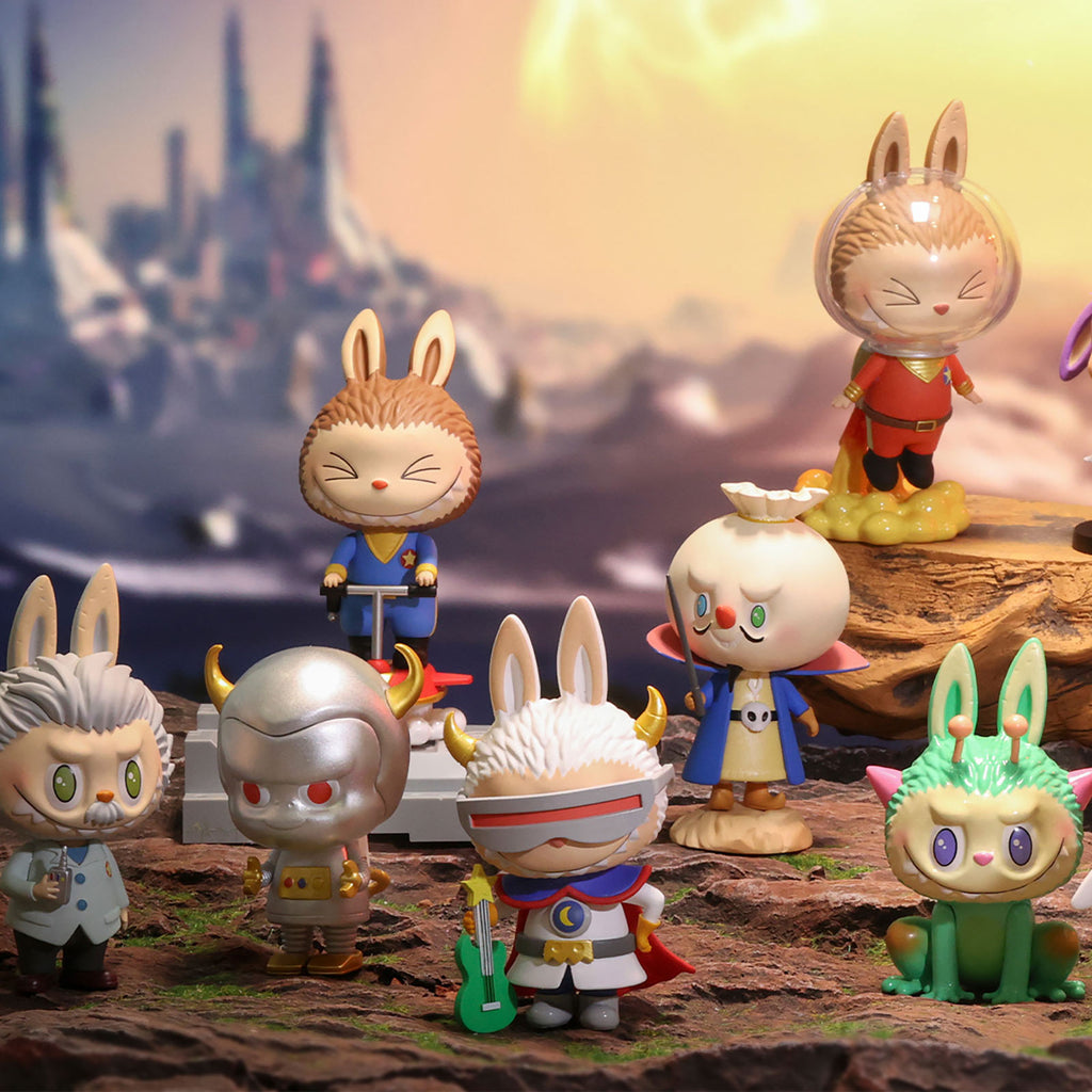 Image produit Labubu - Série POP MART Mystery Figurine Les Monstres Space Adventures