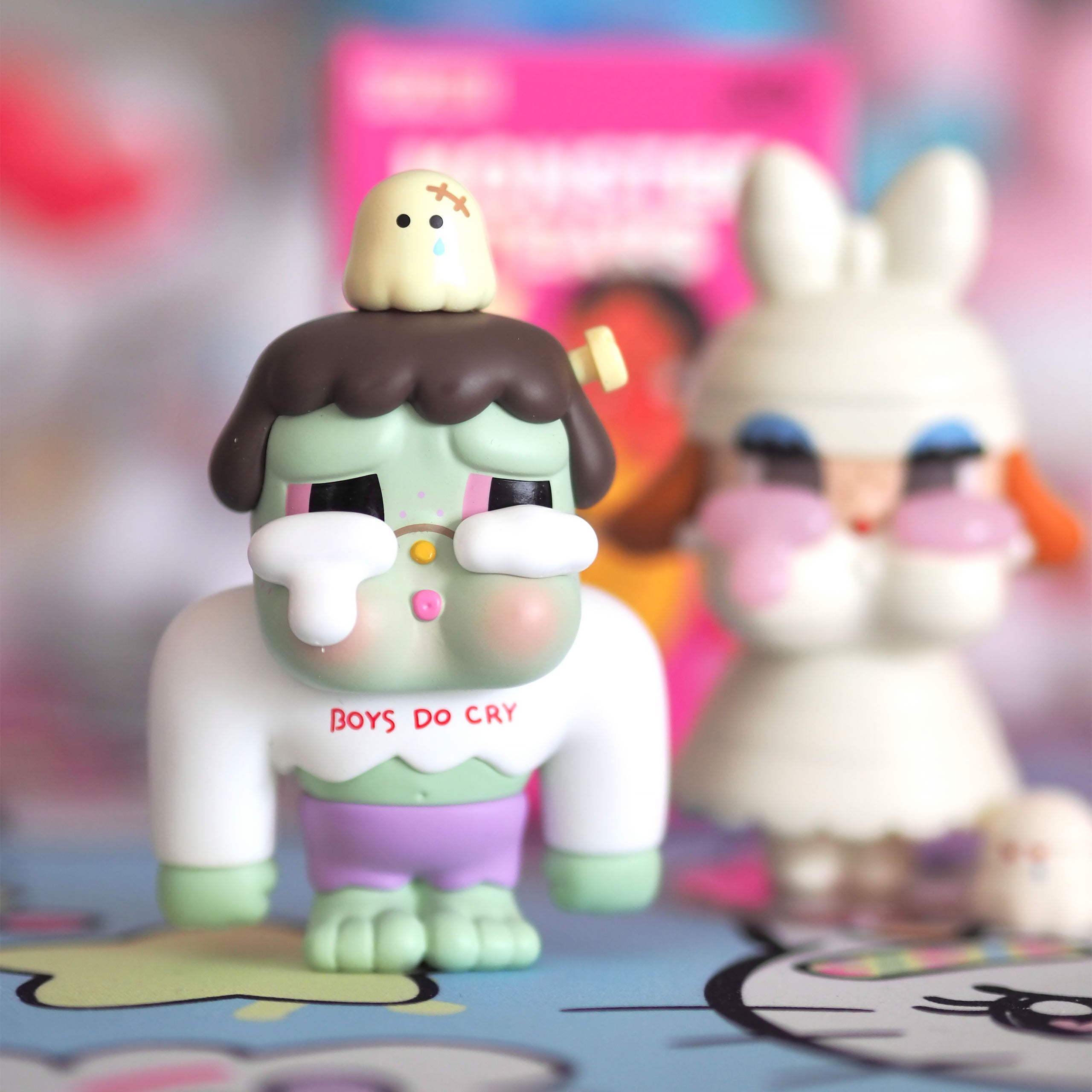 Image produit CryBaby - Série Monster Tears POP MART Figurine Mystère