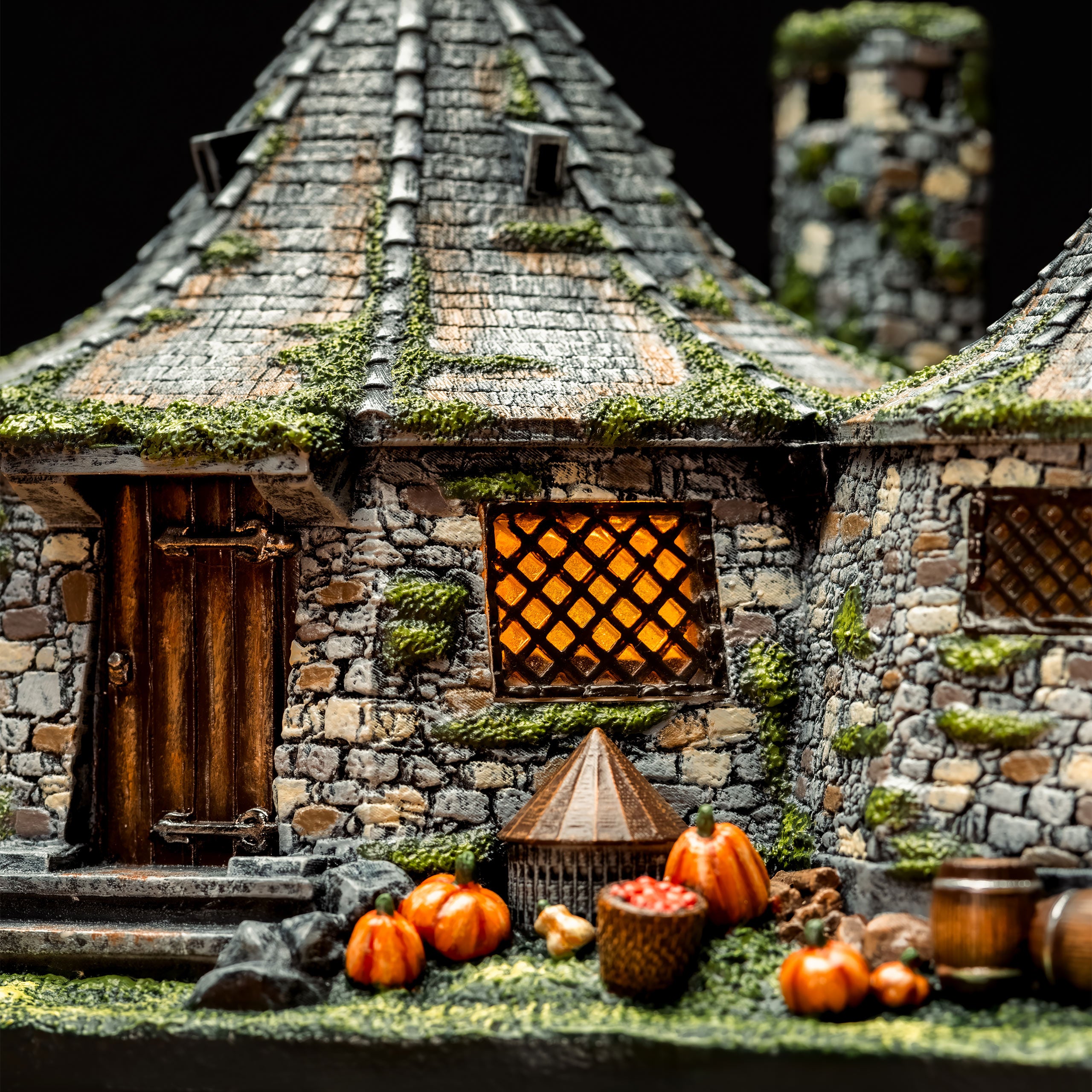Image produit Harry Potter - Réplique miniature de la cabane de Hagrid avec éclairage LED