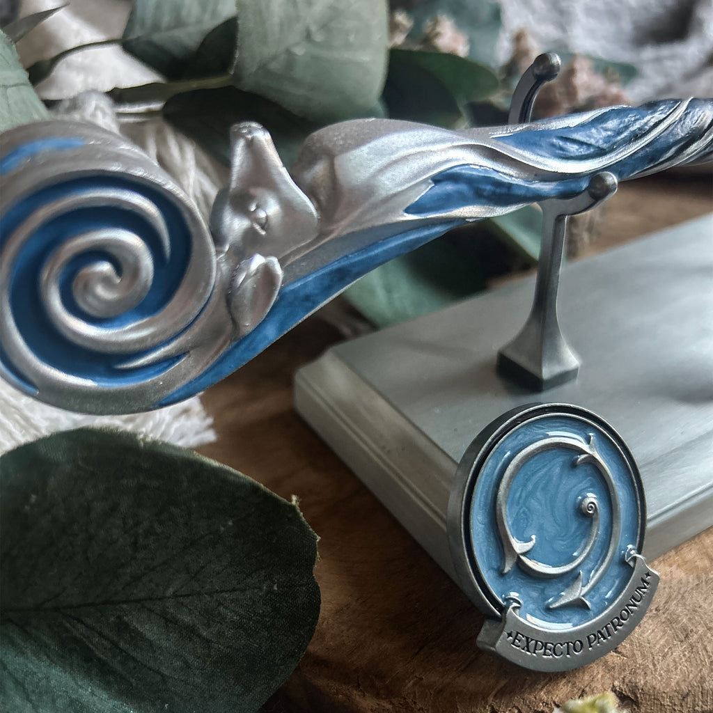 Image produit Patronus Celebration Wand 2025 - Baguette Harry Potter