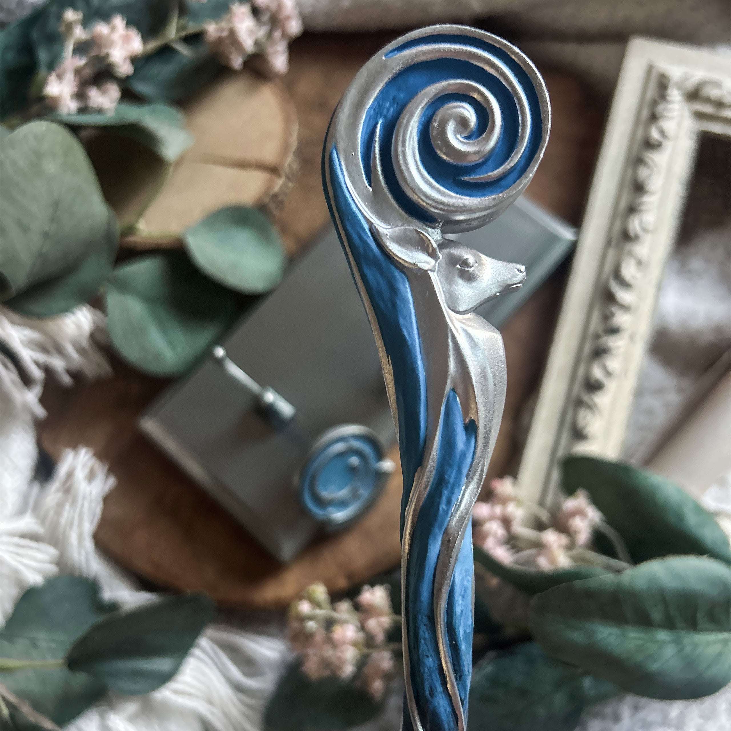 Image produit Patronus Celebration Wand 2025 - Baguette Harry Potter