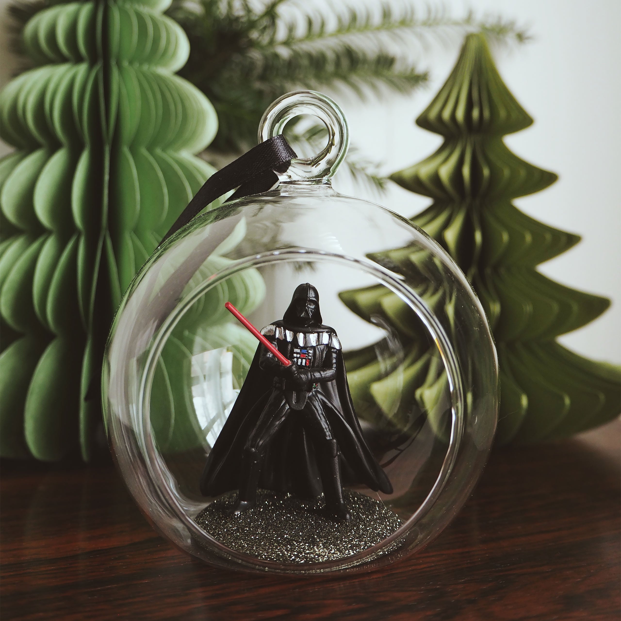 Image produit Star Wars - Darth Vader boule de Noël ouverte