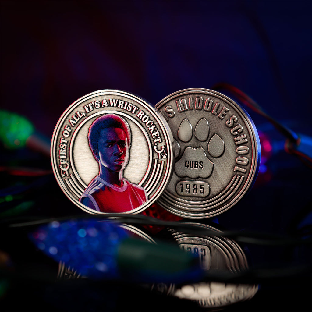 Image produit Stranger Things - Album de pièces de collection Hawkins Middle School