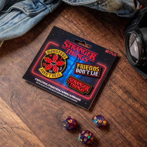 Product image Stranger Things - Friends Pins Set of 3