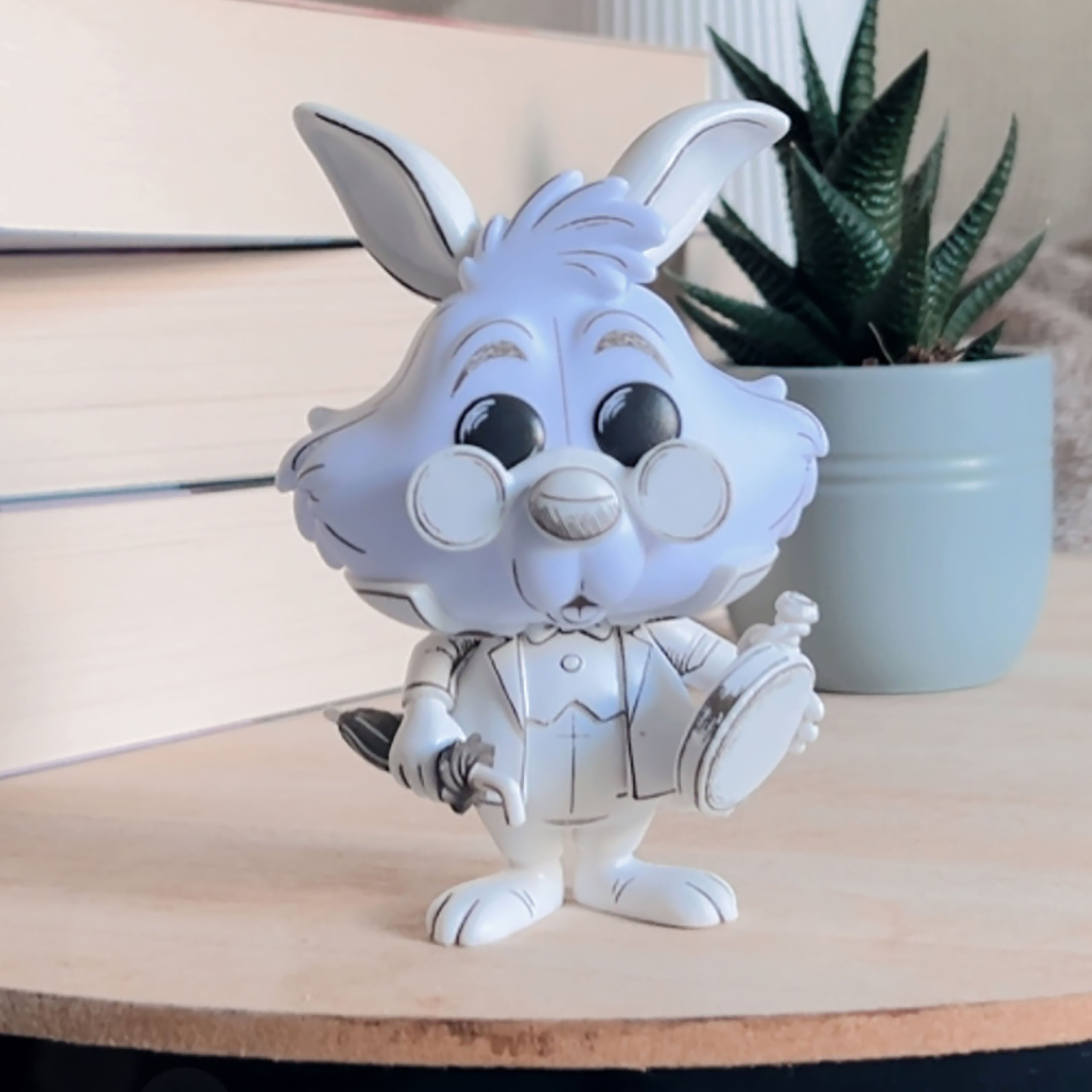Product image Alice in Wonderland - White Rabbit Sketched Funko Pop! Figure