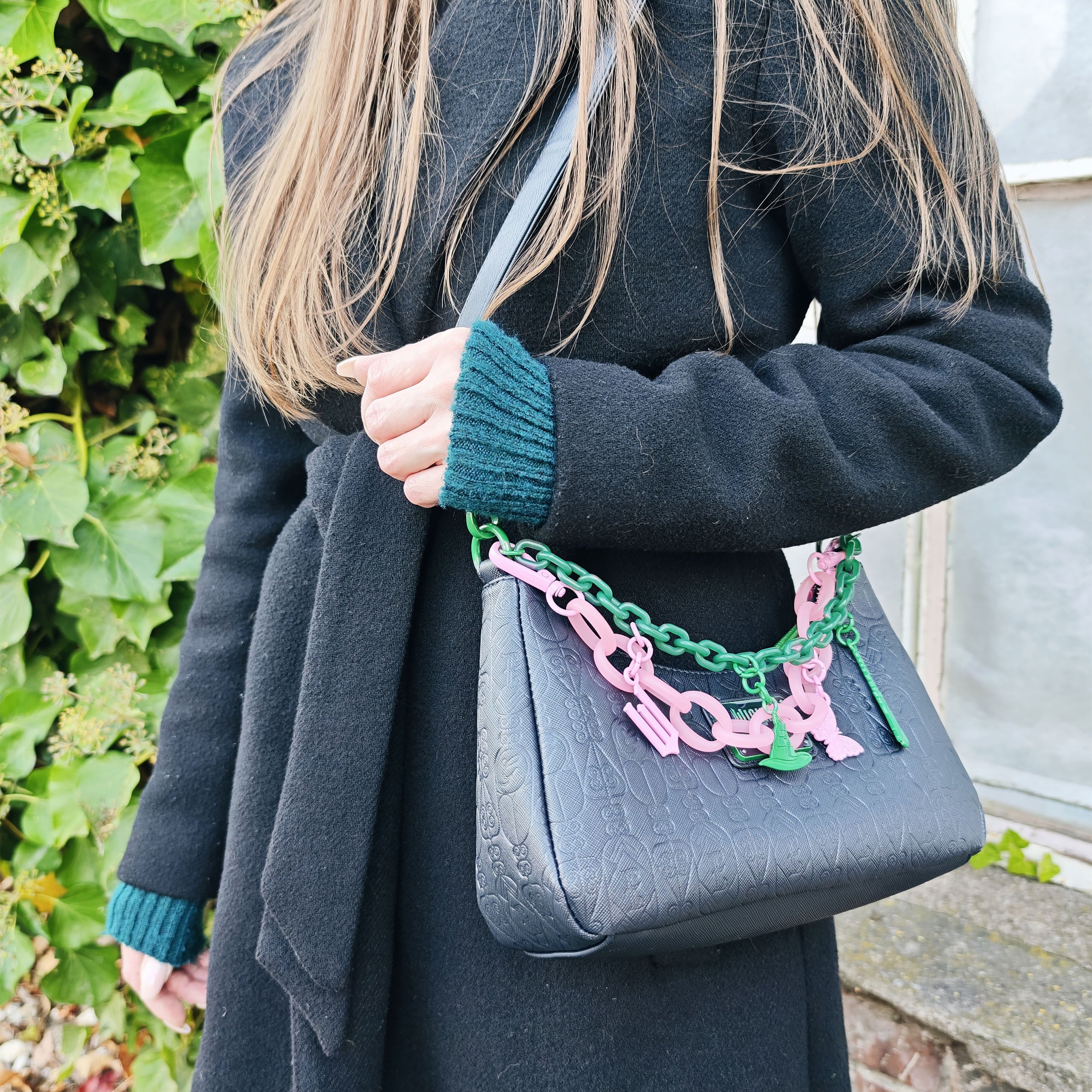 Image produit Wicked - Sac bandoulière avec breloques