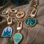 Image produit Wicked - Bracelet à charms Emerald City dans coffret valise