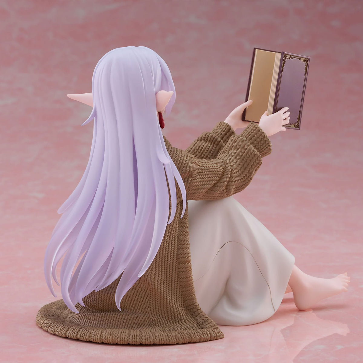 Image produit Frieren: Beyond Journey's End - Figurine Frieren Desktop Cute Version Roomwear