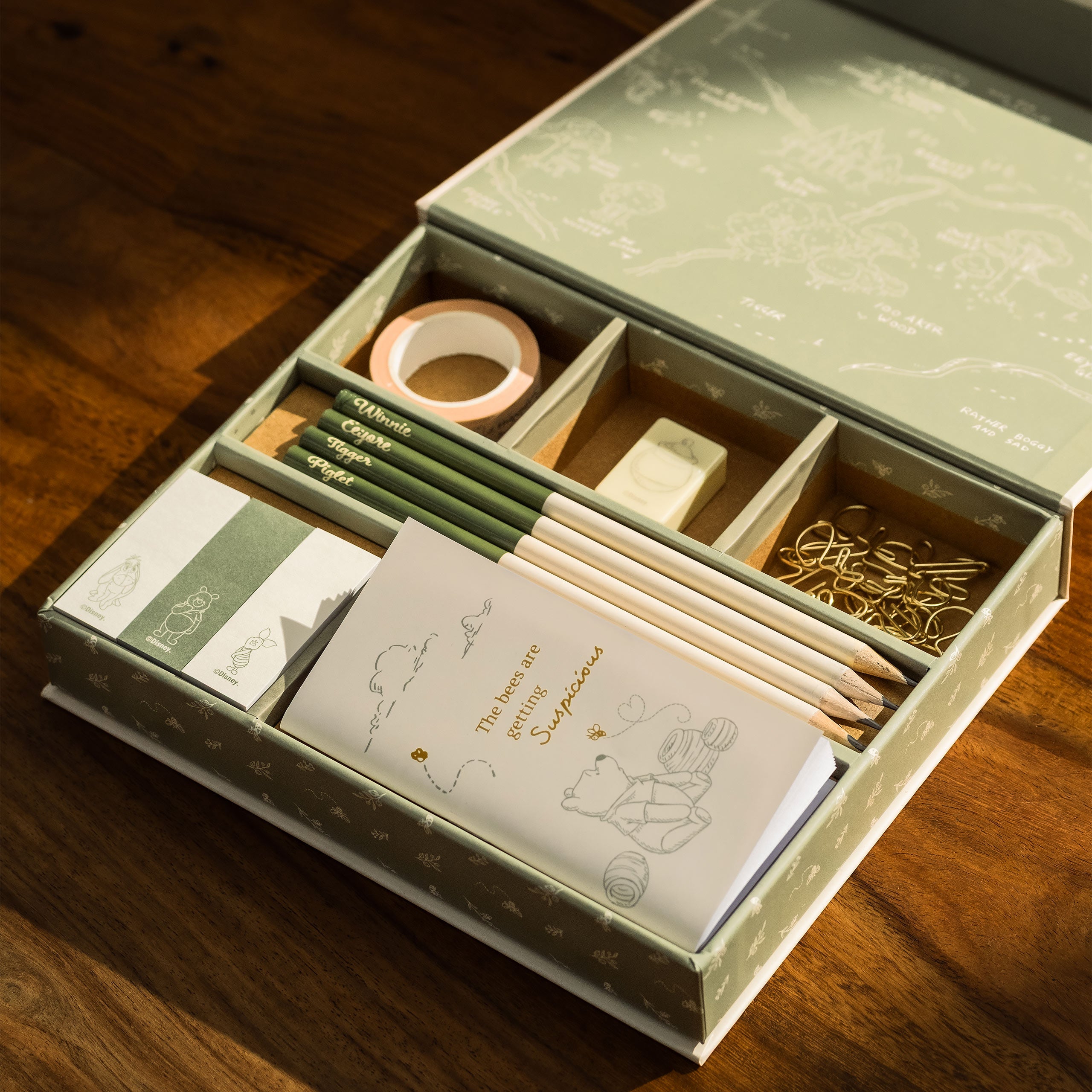 Image produit Winnie l’Ourson - Set de papeterie Amis