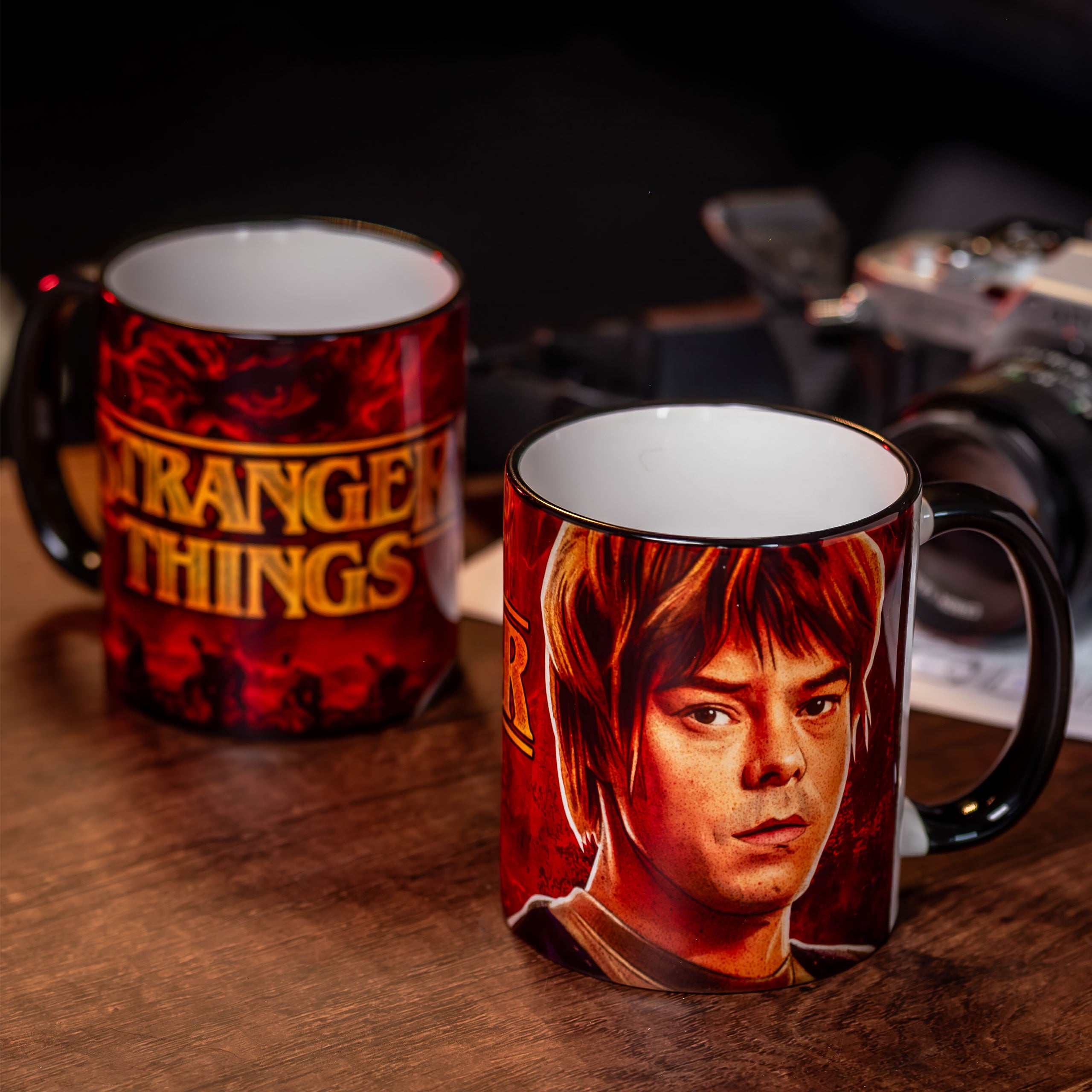 Image produit Mug Jonathan - Stranger Things Saison Finale