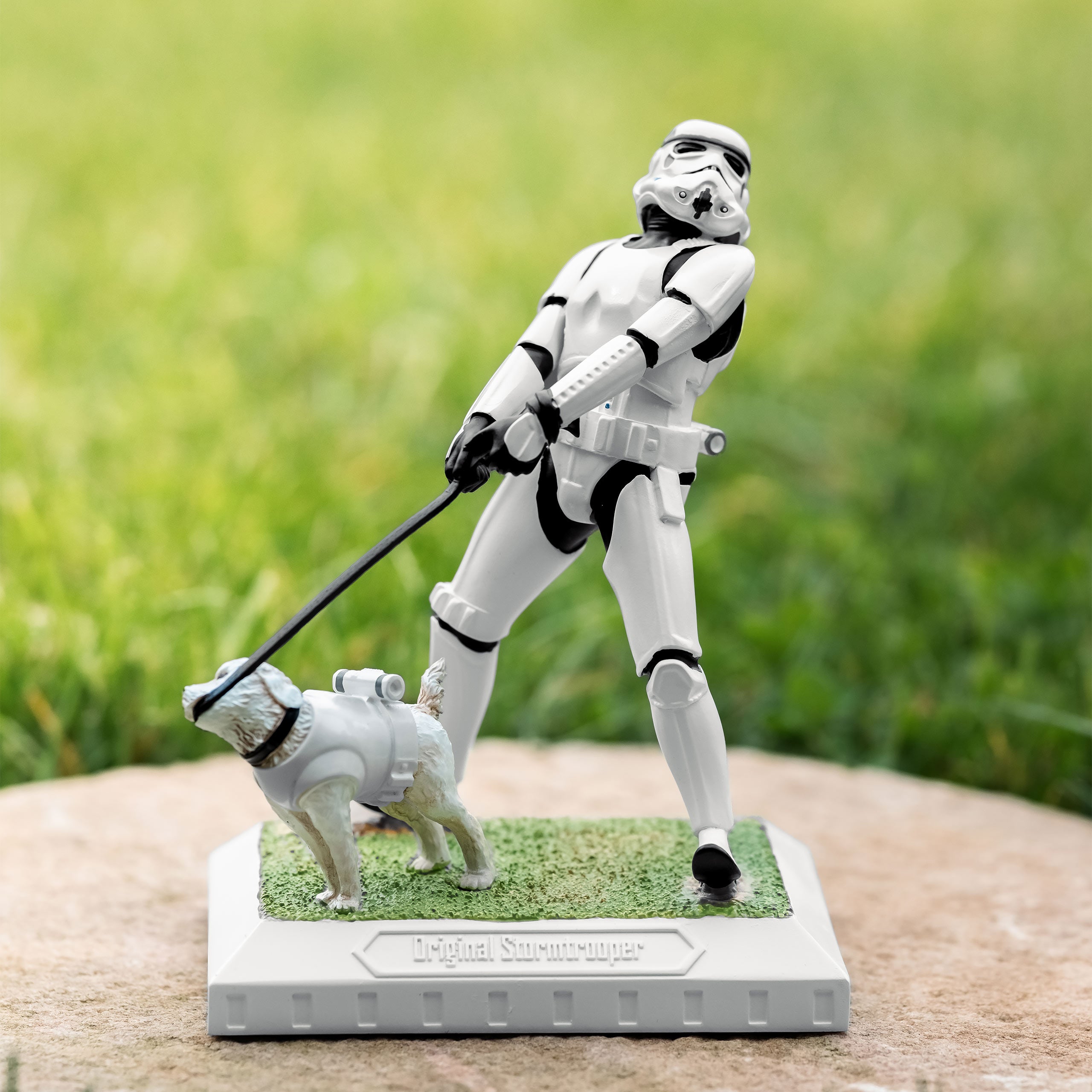 Image produit Figurine Stormtrooper Man's Best Friend - Star Wars