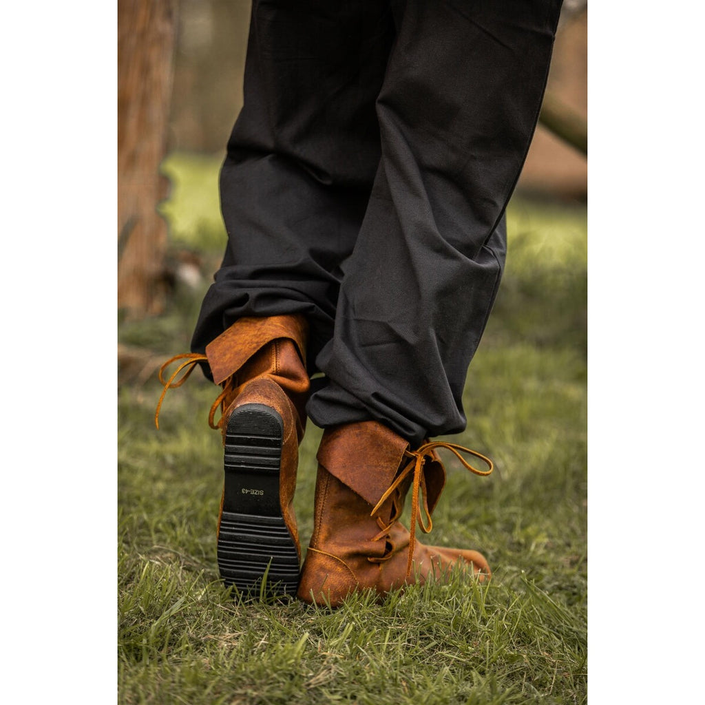 Image produit Bottes médiévales à revers en cuir nubuck marron