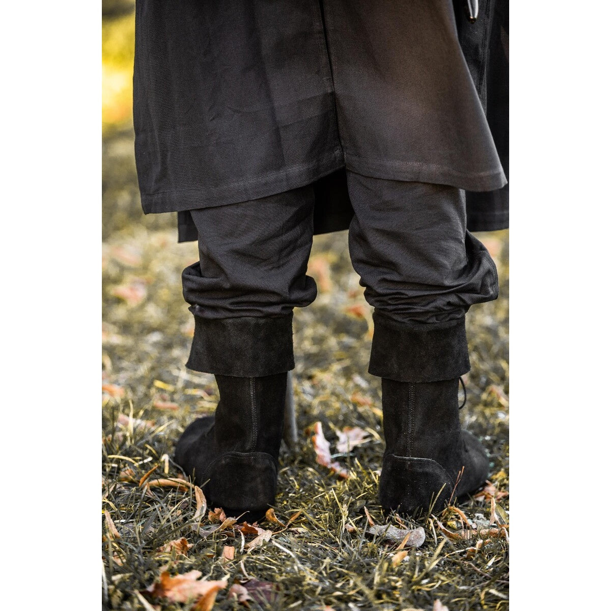 Image produit Bottes médiévales Aurin avec revers noir