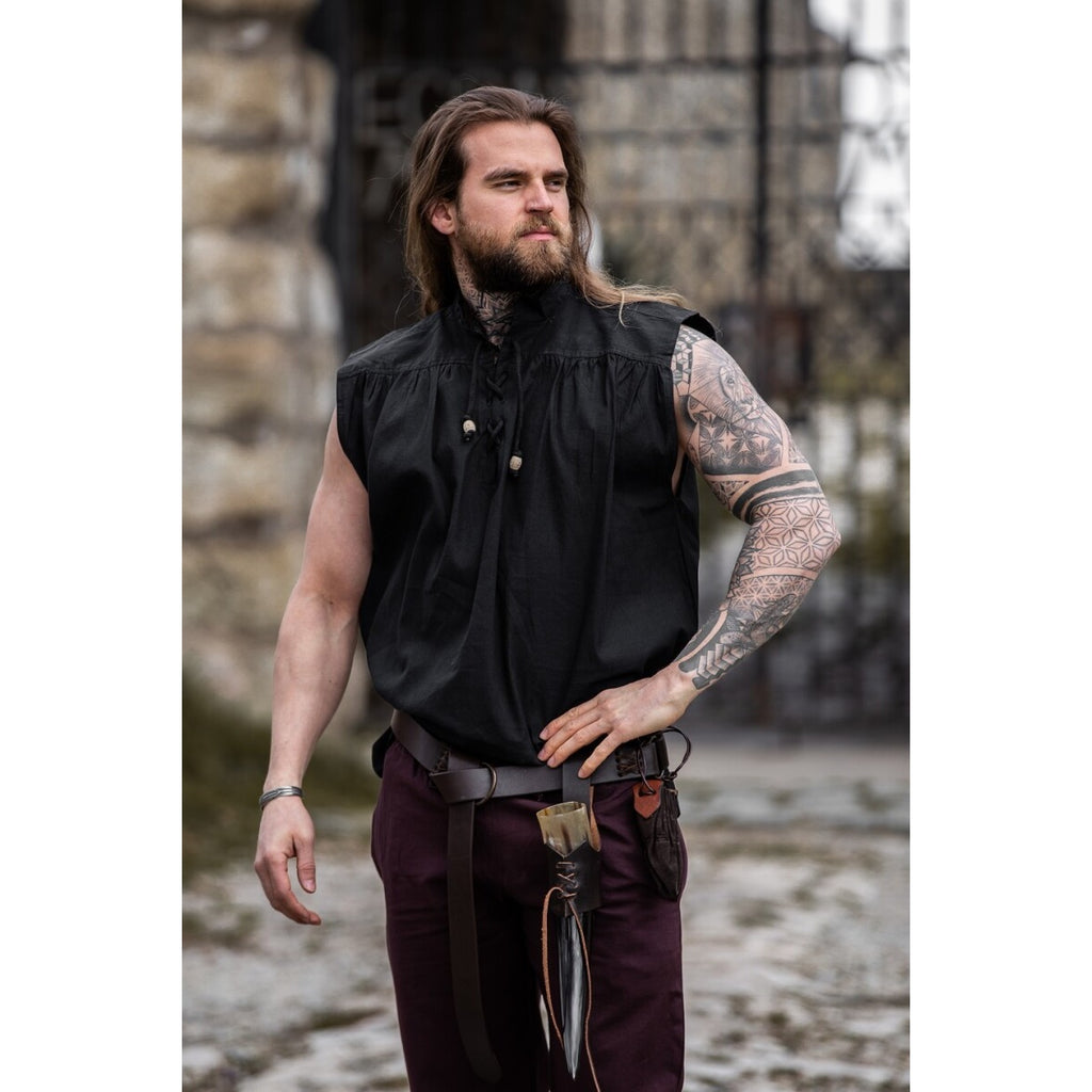 Image produit Chemise médiévale à col montant lacée Louis sans manches noire