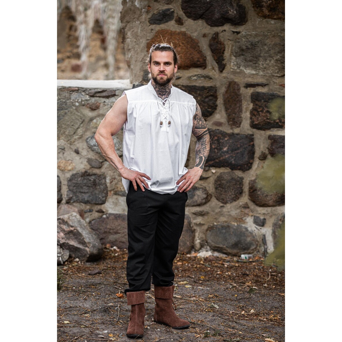 Image produit Chemise médiévale à col montant lacée Louis sans manches blanc