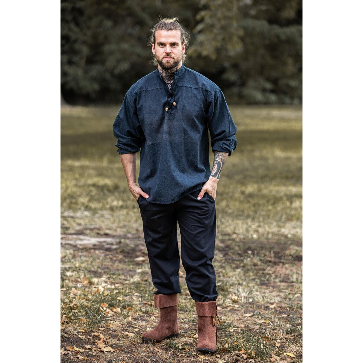 Image produit Chemise médiévale à col montant lacée Georg bleu chiné