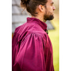 Image produit Chemise médiévale à col montant lacée Georg rouge chiné