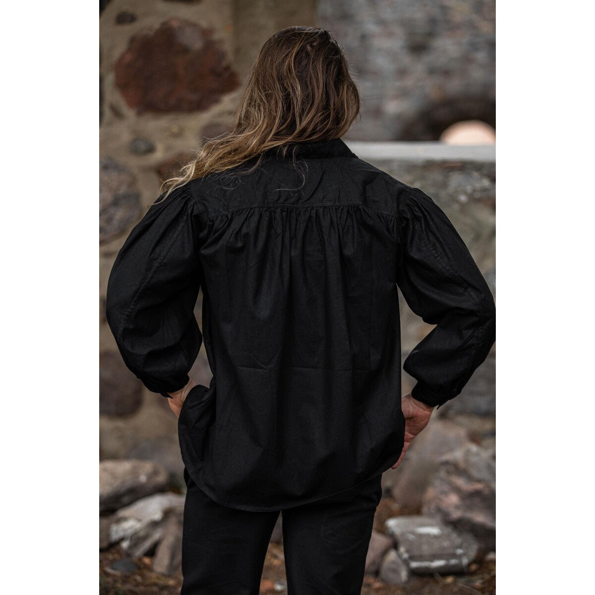 Image produit Chemise lacée médiévale à col officier Georg noir chiné