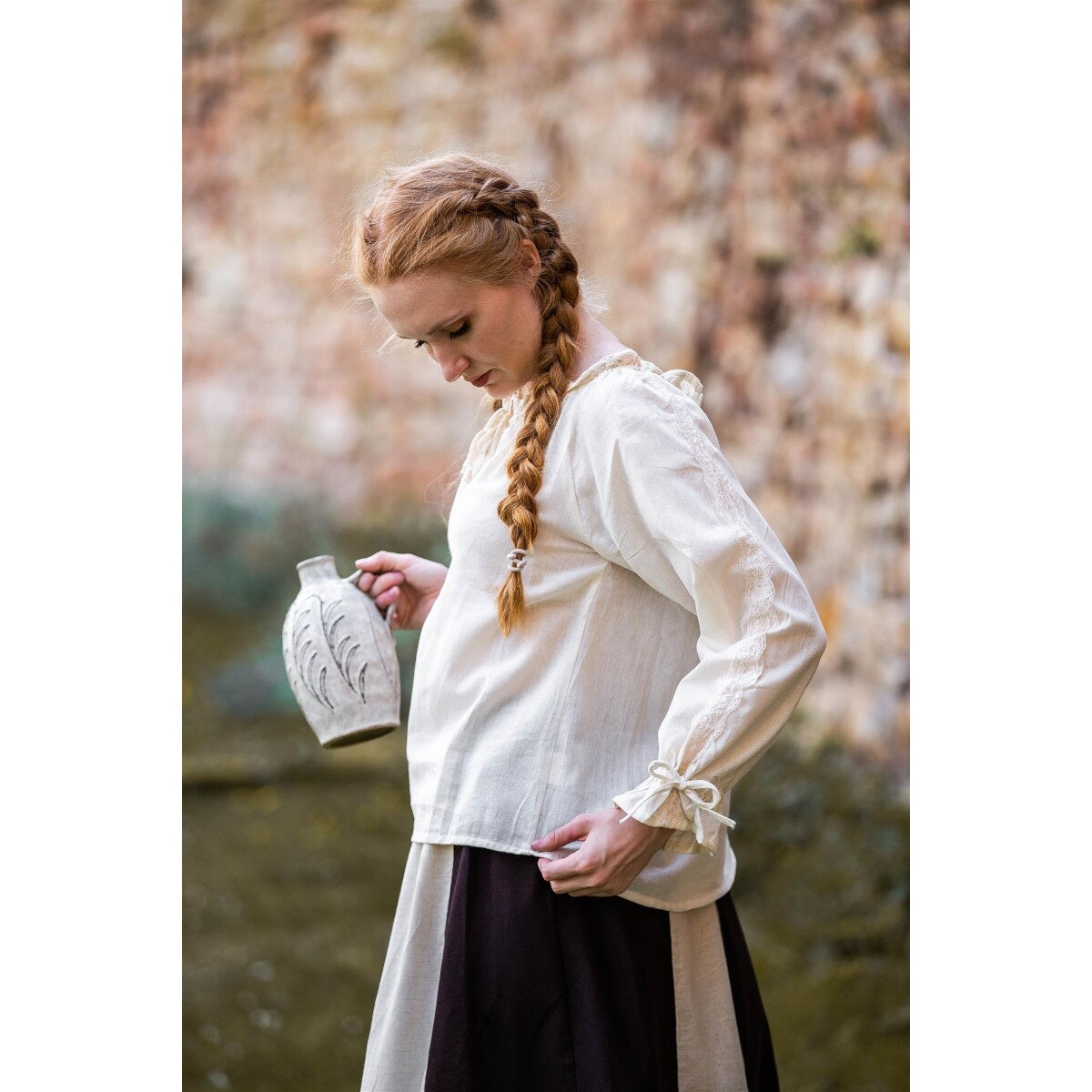 Image produit Blouse médiévale avec dentelle Bettina beige