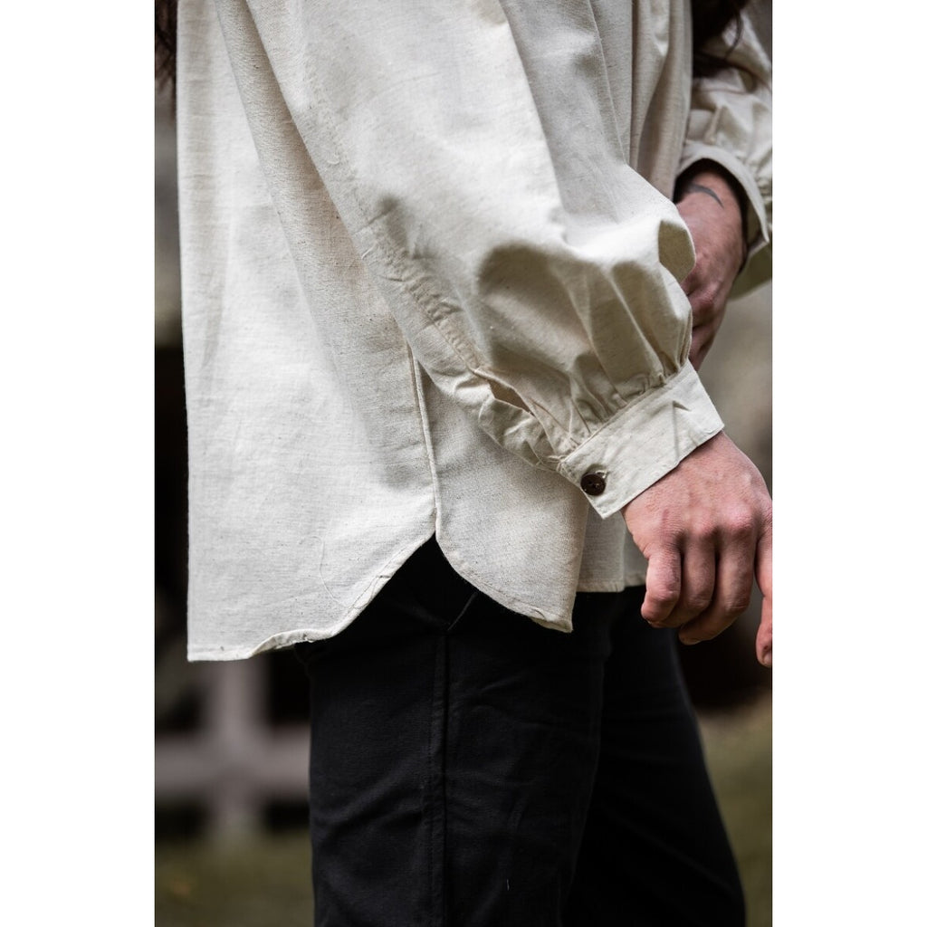 Image produit Chemise médiévale plissée avec boutons en bois Oswald beige