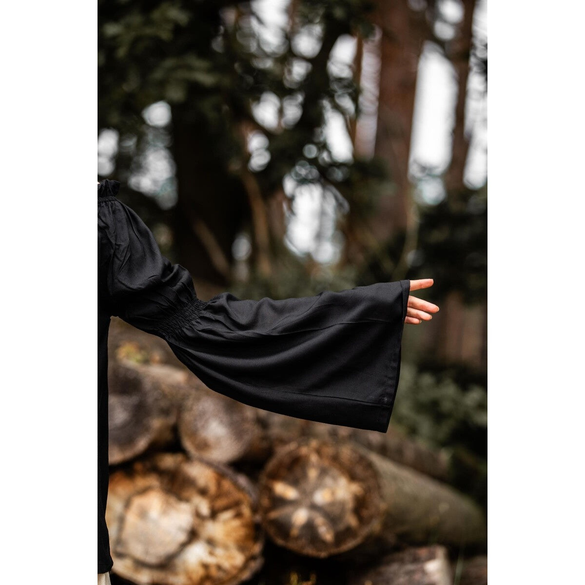 Image produit Blouse médiévale Emma noire