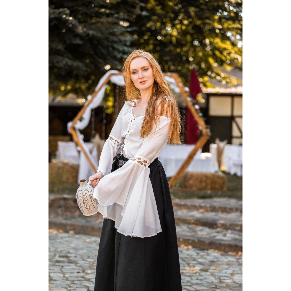 Image produit Blouse médiévale Carmen blanche