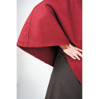 Image produit Capuchon médiéval Egill avec broderie rouge