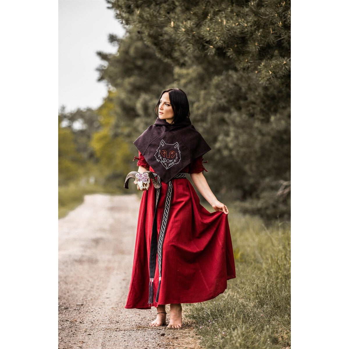 Image produit Gugel médiévale Tyr avec broderie de loup marron