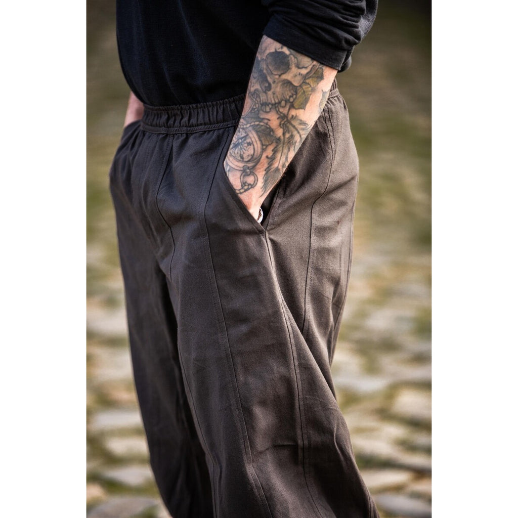 Image produit Pantalon médiéval Tiago avec laçage de jambe marron