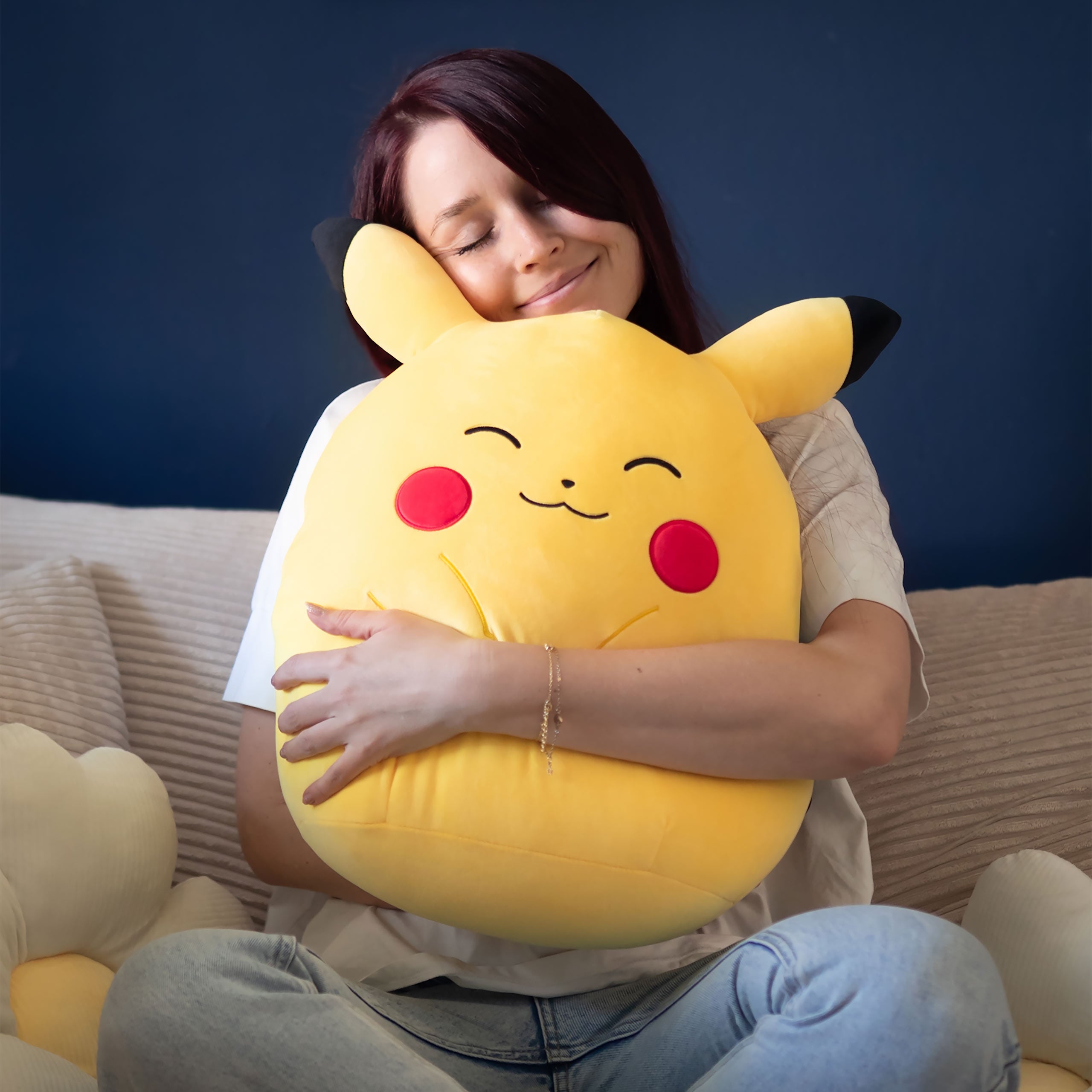 Image produit Pokémon - Peluche Pikachu Squishmallows 35 cm