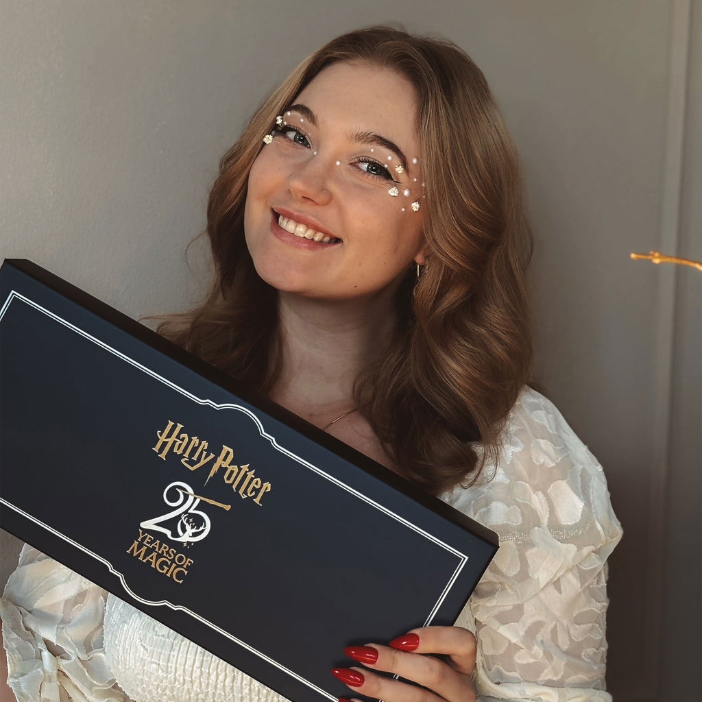 Image produit Harry Potter - Set de 2 baguettes et réplique de la Pierre Philosophale Coffret cadeau 25e anniversaire