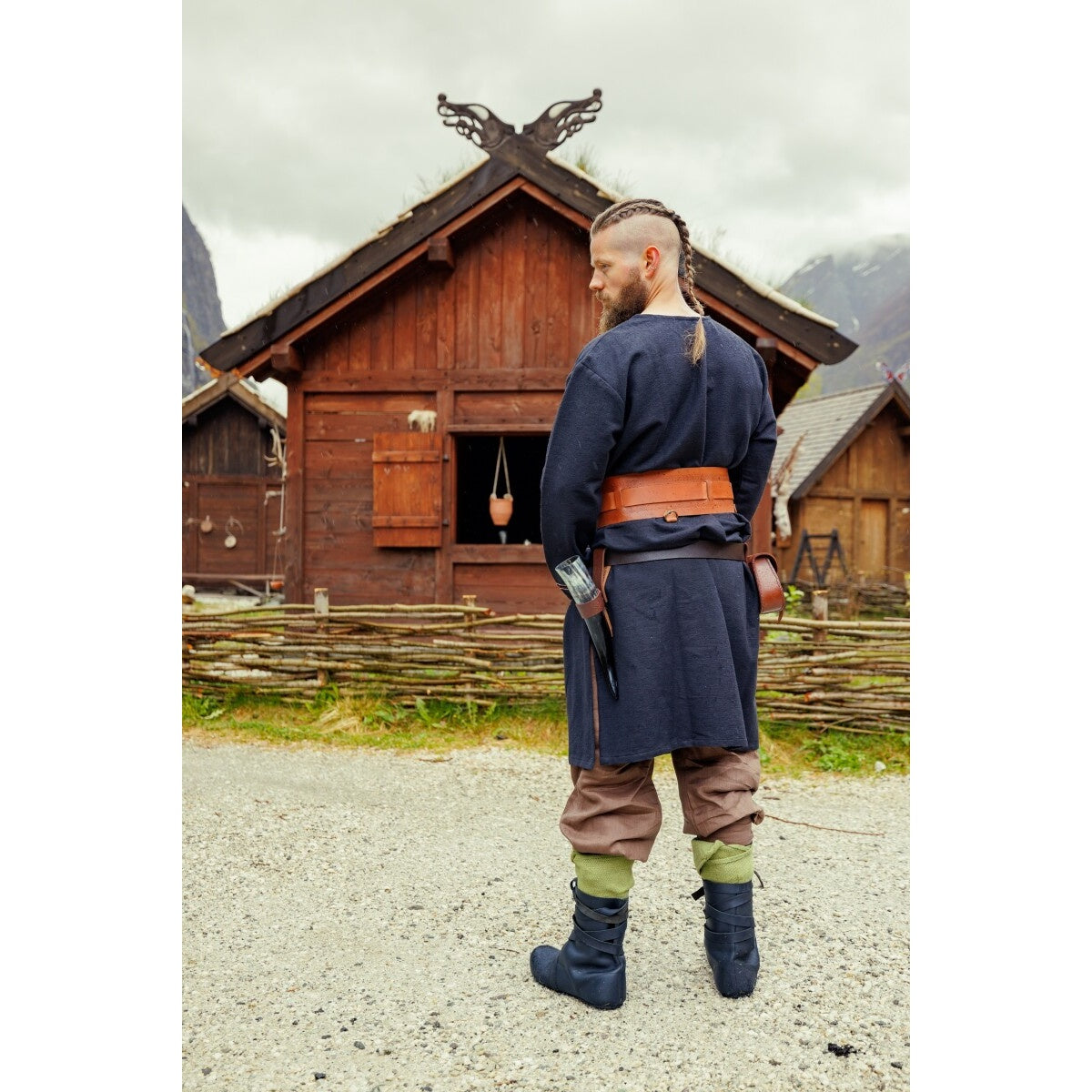 Image produit Tunique viking médiévale Hugin & Munin noir