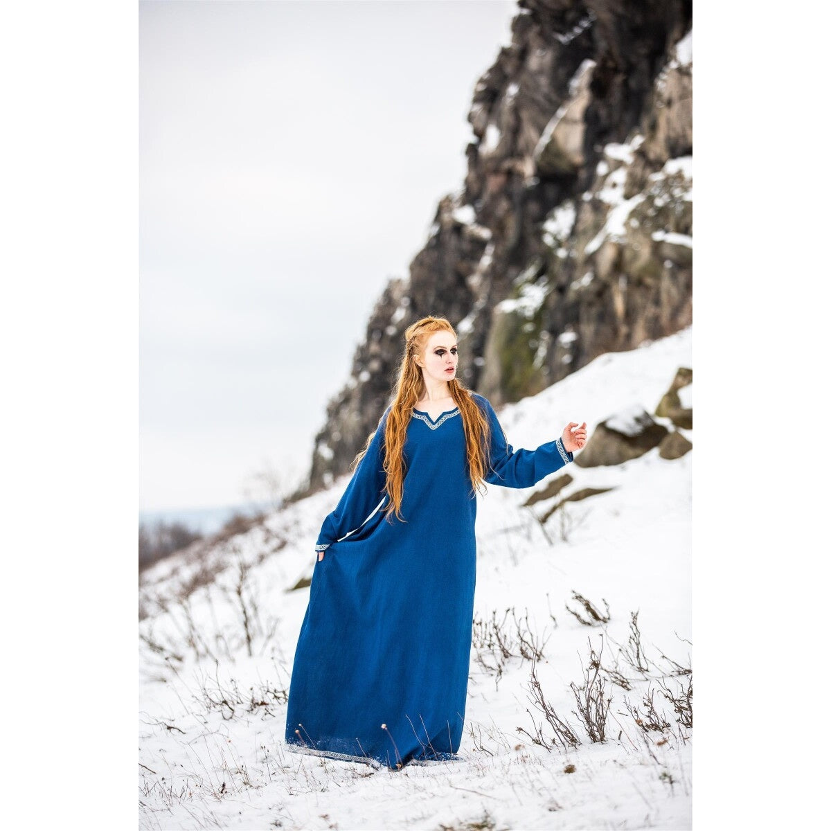 Image produit Robe médiévale viking Brigida bleu