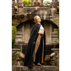 Image produit Cape médiévale avec broderie Erna noir