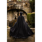 Image produit Cape médiévale avec broderie Erna noir