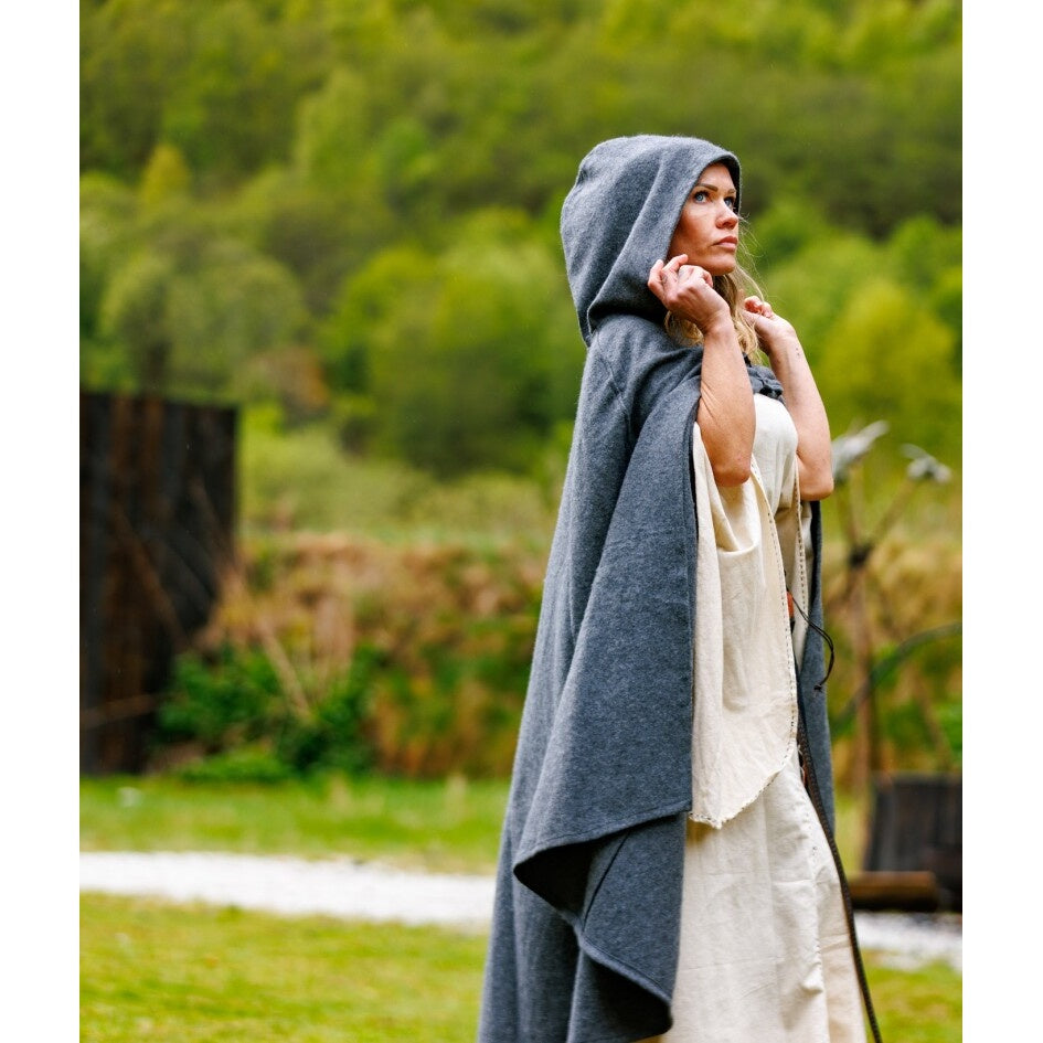 Image produit Cape médiévale Marie noire