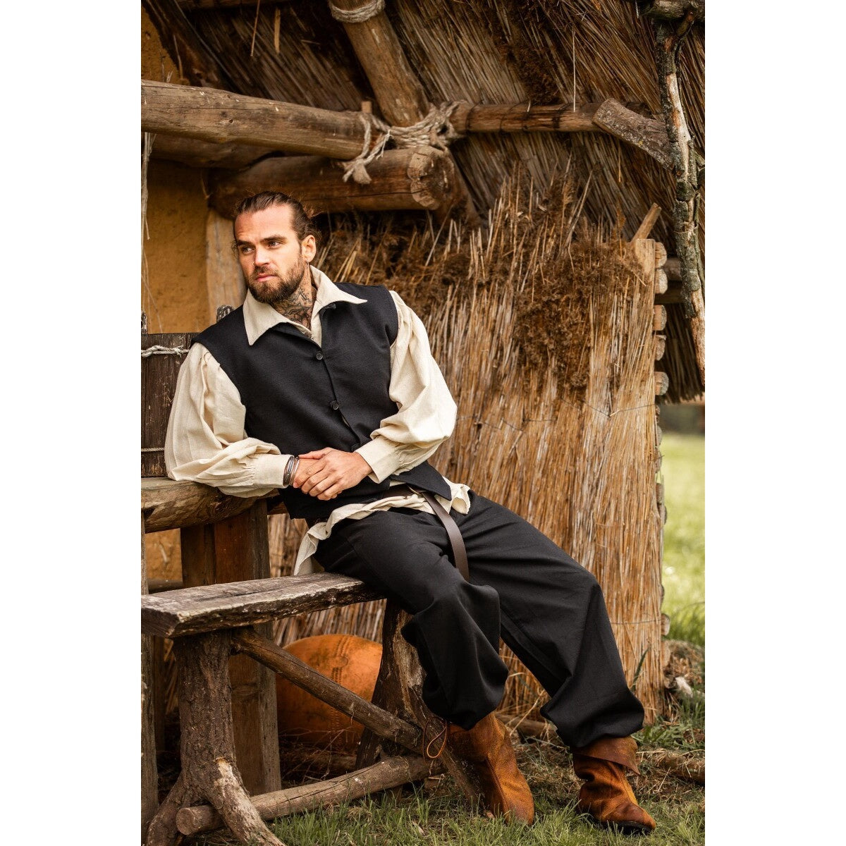 Image produit Gilet médiéval Irvin noir