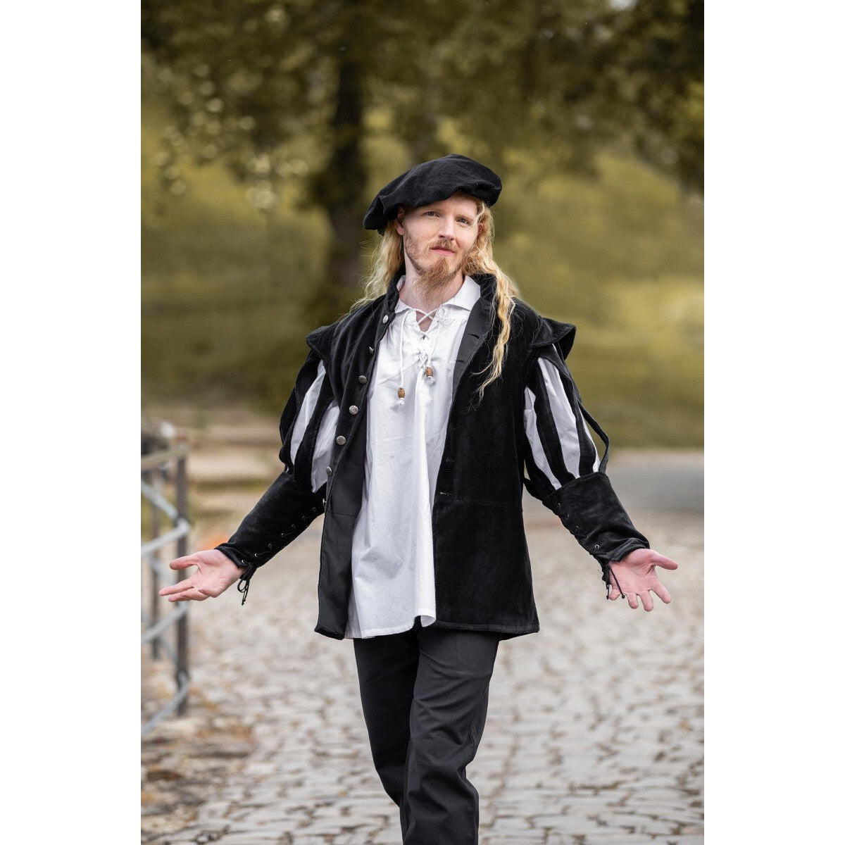 Image produit Veste de lansquenet médiévale Brandolf noire