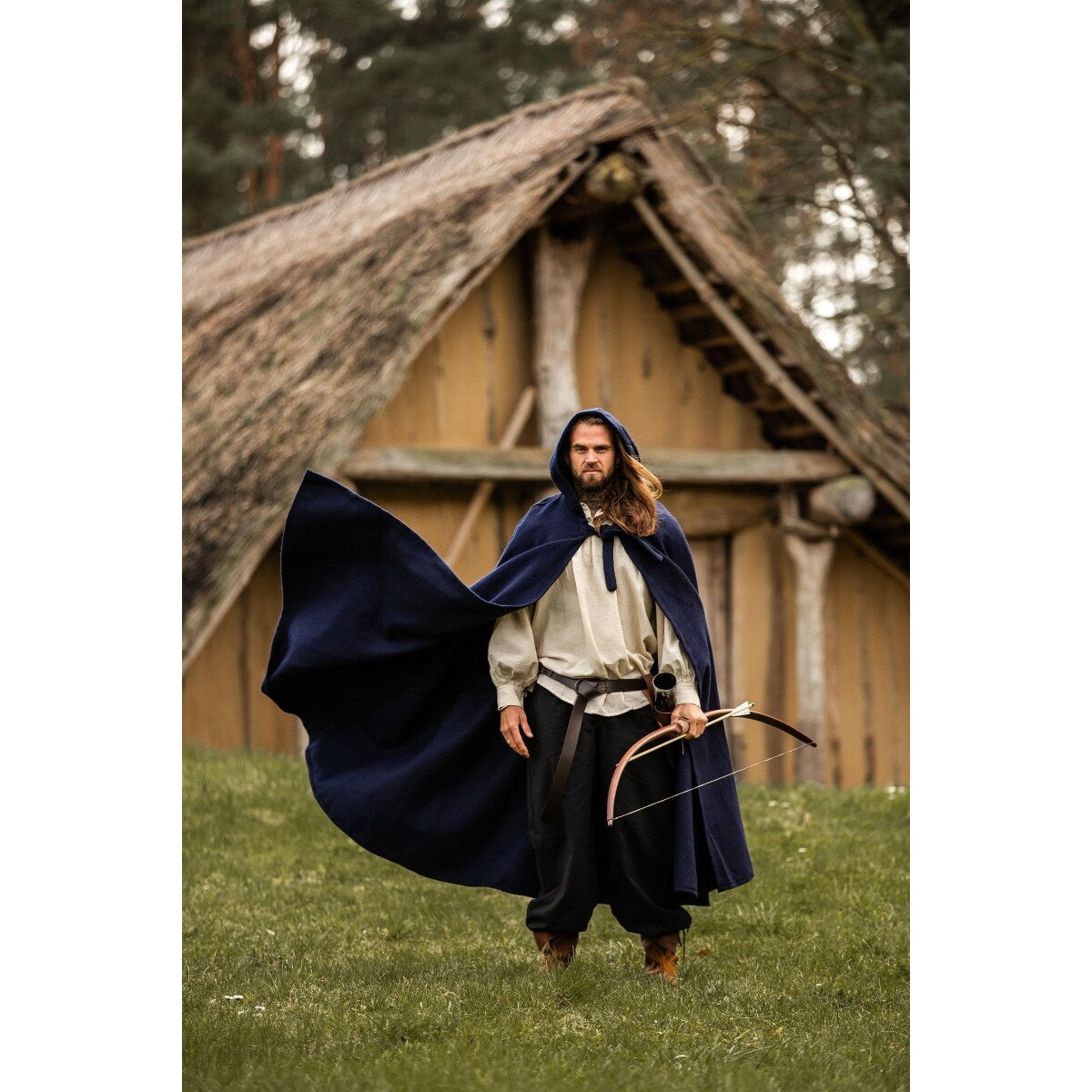 Product image Medieval Wool Cloak Hervir 131 cm