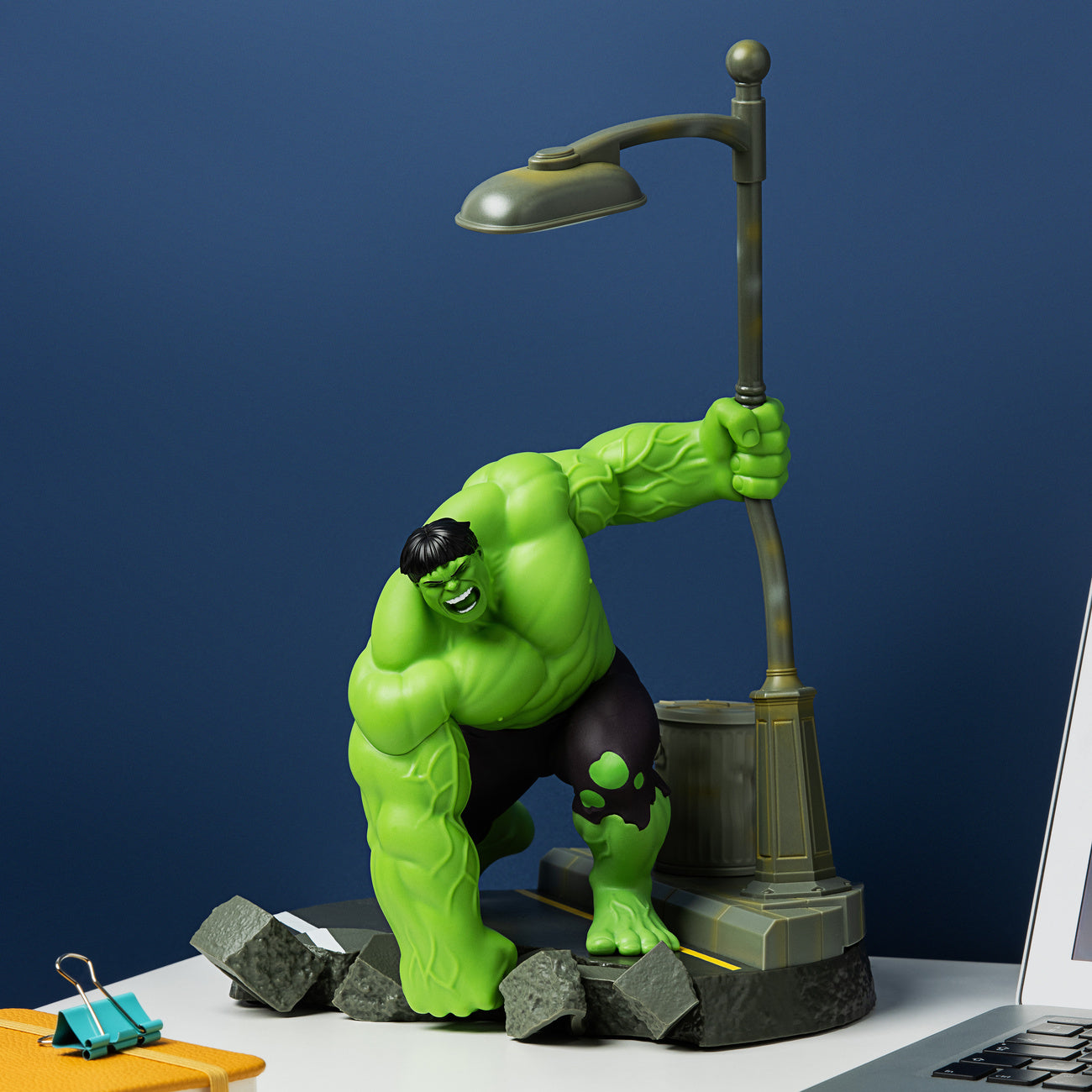 Image produit Hulk - Lampe de table