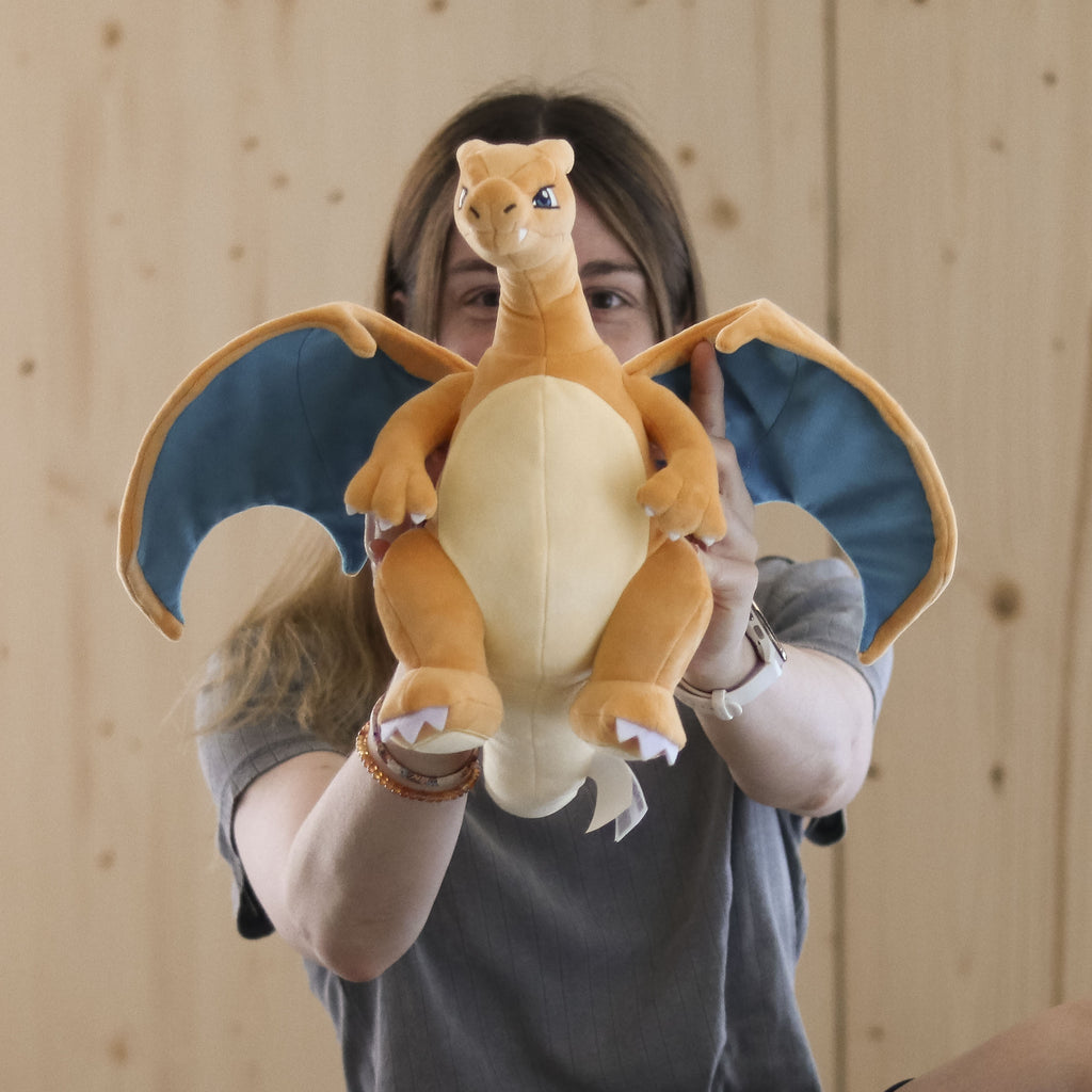 Image produit Pokémon - Figurine en peluche Dracaufeu