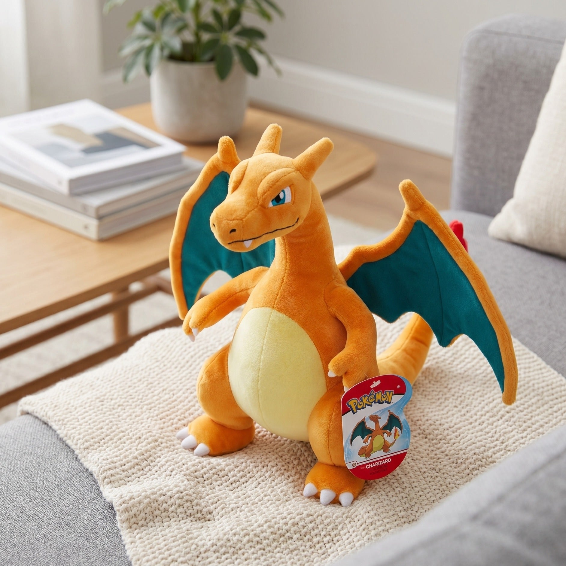 Image produit Pokémon - Figurine en peluche Dracaufeu