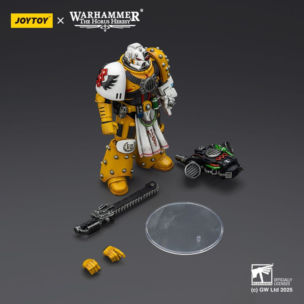 Image produit Warhammer 40k : Imperial Fists - Légion Apothecary Figurine articulée 12 cm