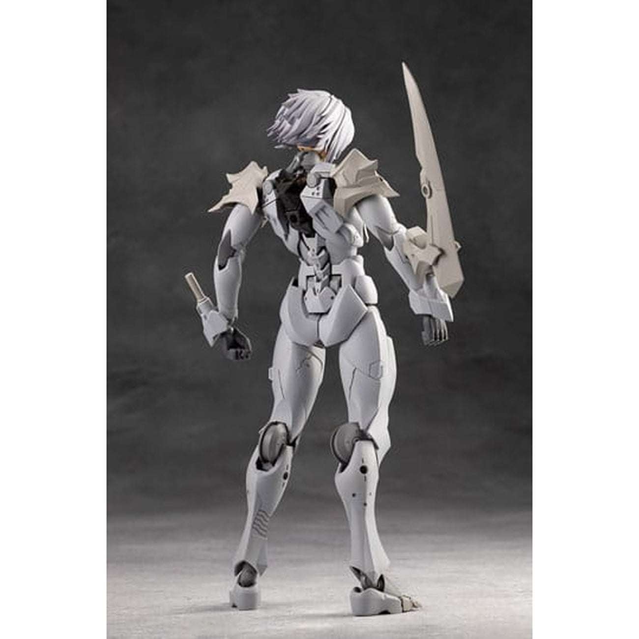 Image produit Megalomaria Unlimited Universe - Figurine Maquette Zirconia