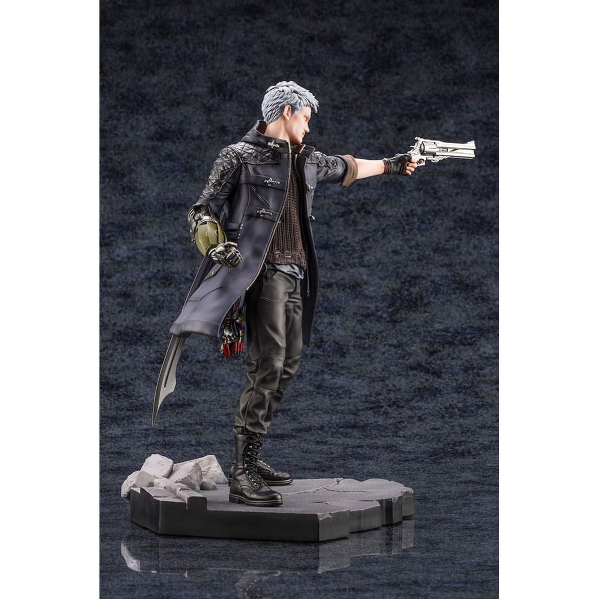 Image produit Devil May Cry - Figurine Nero ARTFXJ
