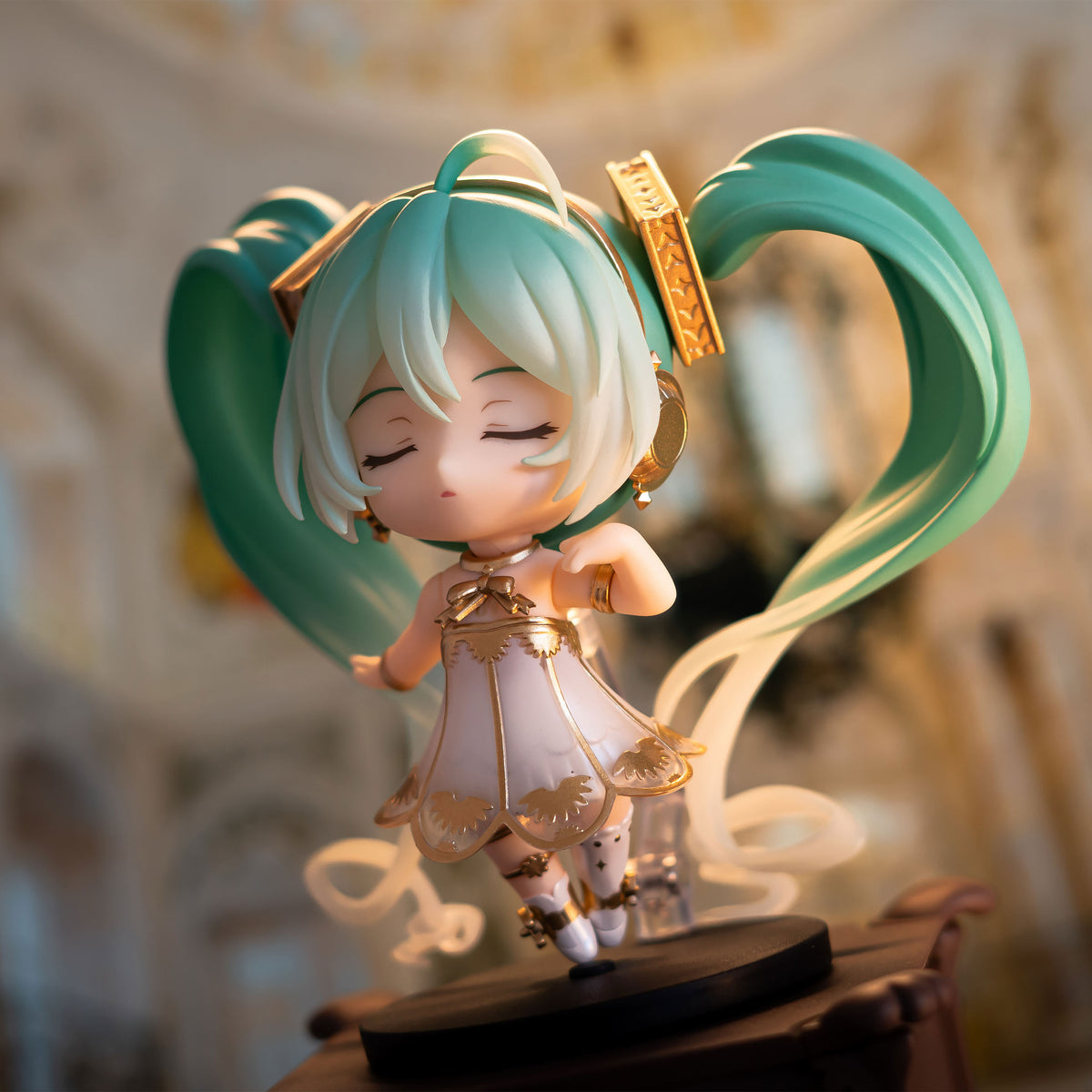 Image produit Figurine articulée Nendoroid Miku Symphony 5th Anniversary - Hatsune Miku