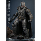 Image produit Batman v Superman : L’Aube de la justice – Figurine articulée Masterpiece 1:6 Batman en armure Version Deluxe