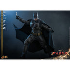 Image produit The Flash – Set de figurines articulées Batman & Batcycle Masterpiece 1:6