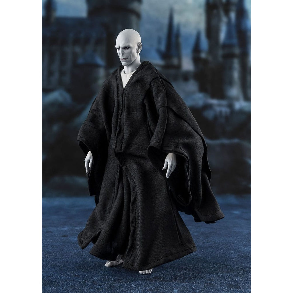 Image produit Harry Potter et la Coupe de Feu – Figurine articulée Lord Voldemort S.H. Figuarts