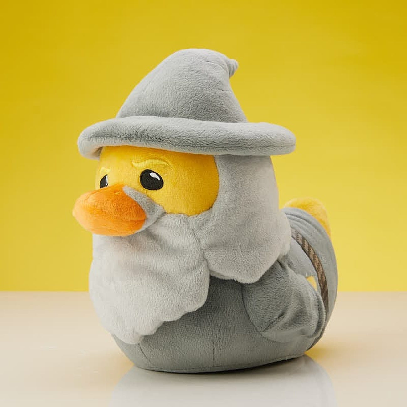 Image produit Le Seigneur des Anneaux - Gandalf le Gris figurine peluche Tubbz
